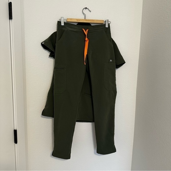 Figs Moss Green Set Yola Pants Pockets Casma Top Short Sleeves Size XXS Women’s - Picture 5 of 12